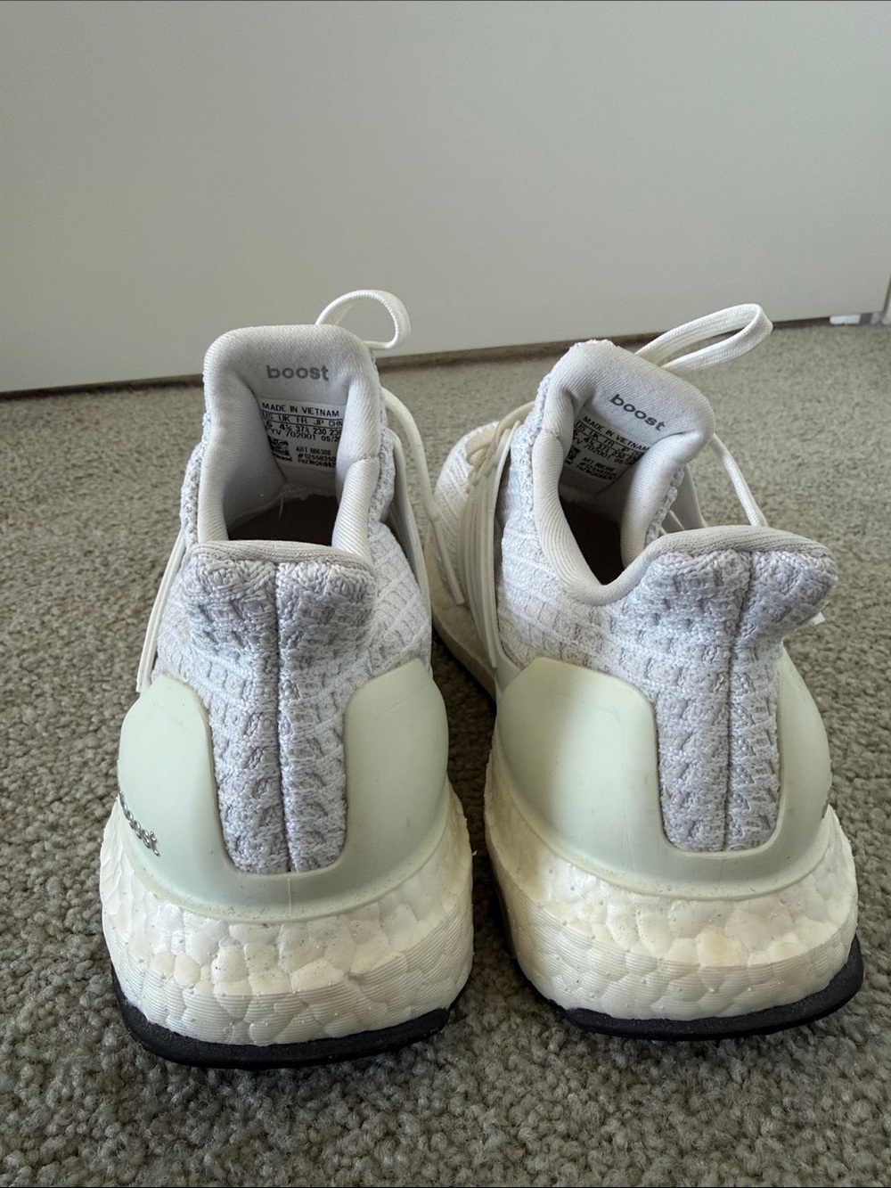 adidas White Ultraboost Sneakers - Women’s size 6 - Picture 4 of 8